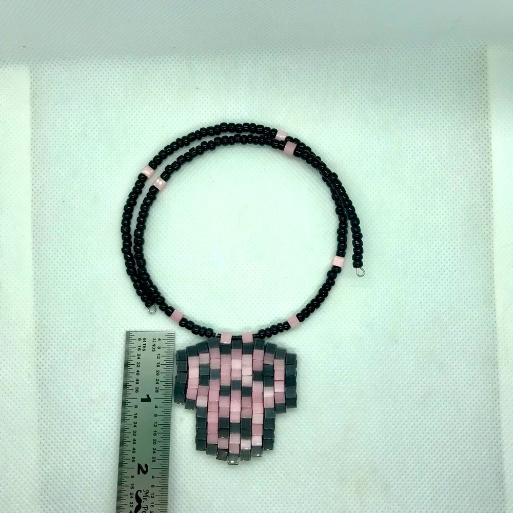Hand beaded medium skull necklace